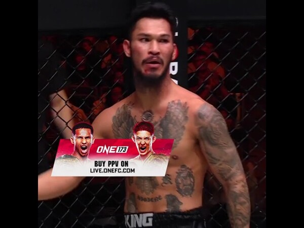 What a SHOCK  Suakim stops Jake Peacock in the opening seconds of Round 3!
