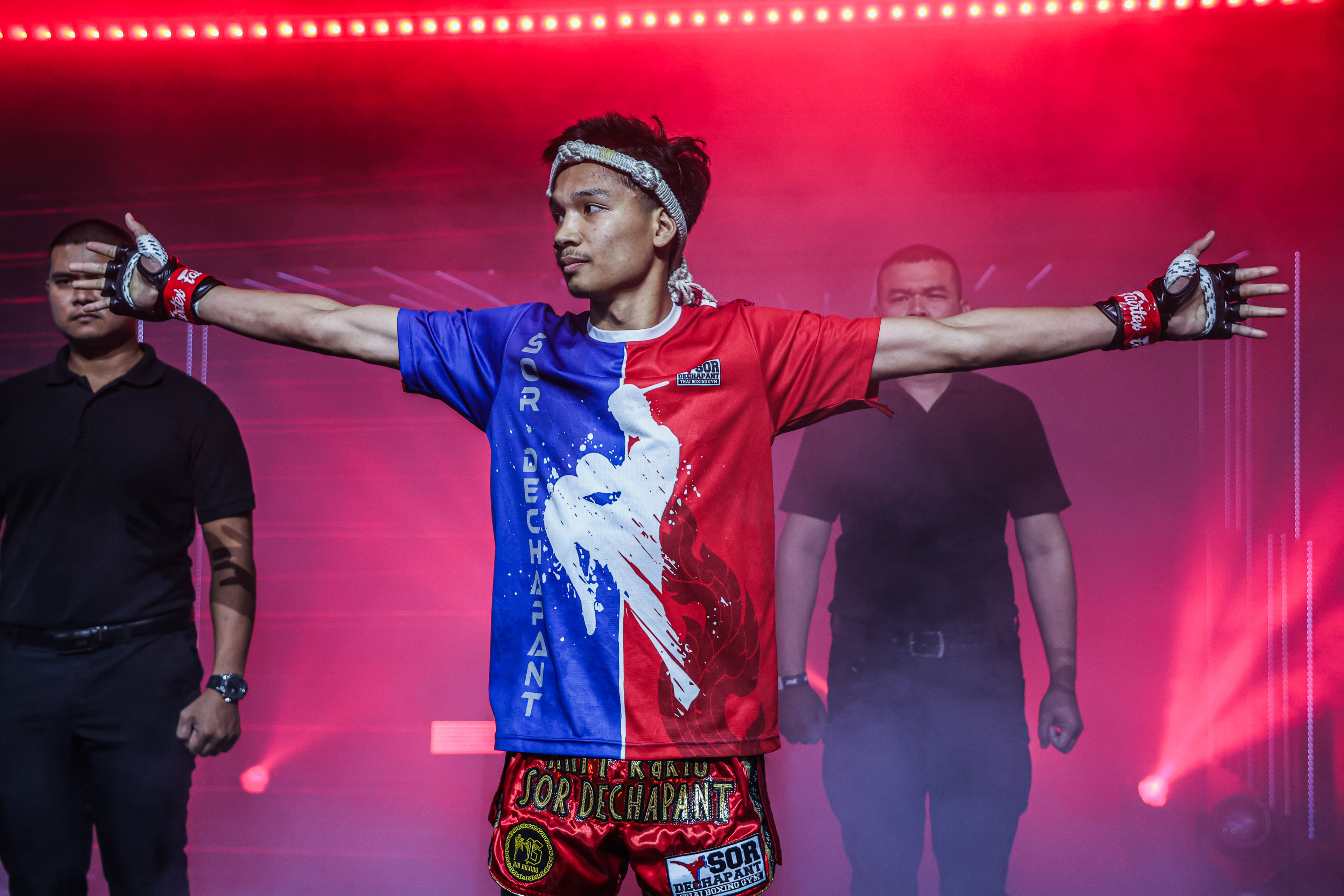 Aliff Sor Dechapan Ramadan Ondash ONE Fight Night 38 6.jpg