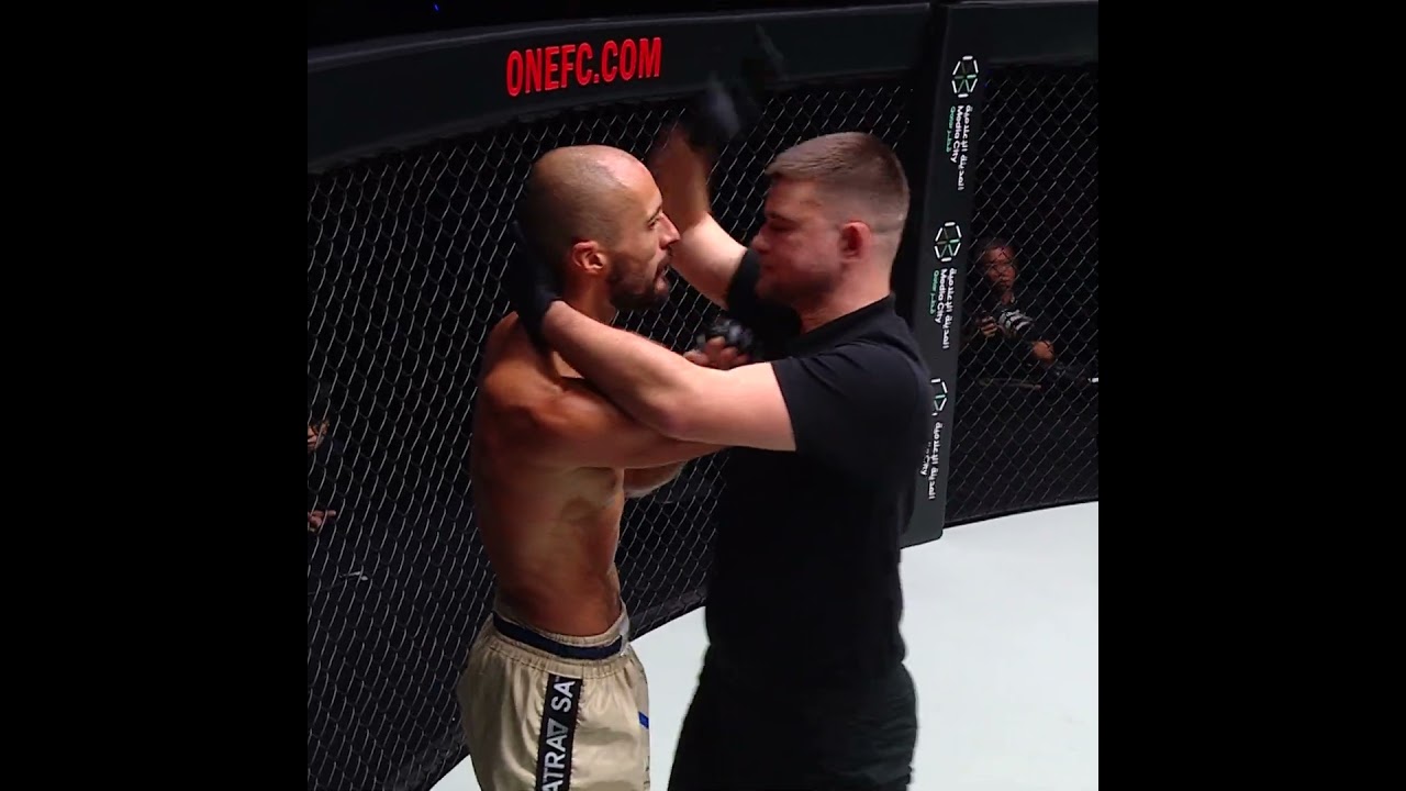 Clash of TITANS ⚔️ Suakim came out on top against Jake Peacock at ONE 173 in Tokyo!