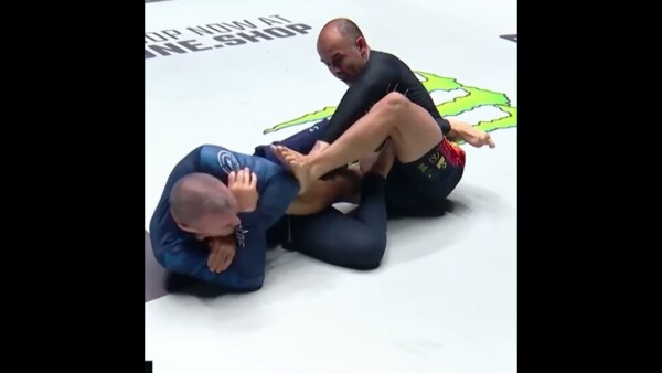 LEGENDARY win  Lachlan Giles submits all time great Marcelo Garcia!
