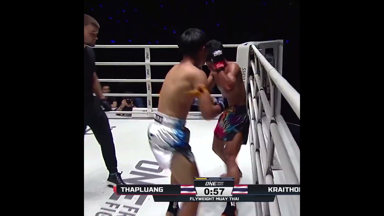 OUT COLD  Kraithong starches Thapluang in Round 1 of his ONE Friday Fights debut!