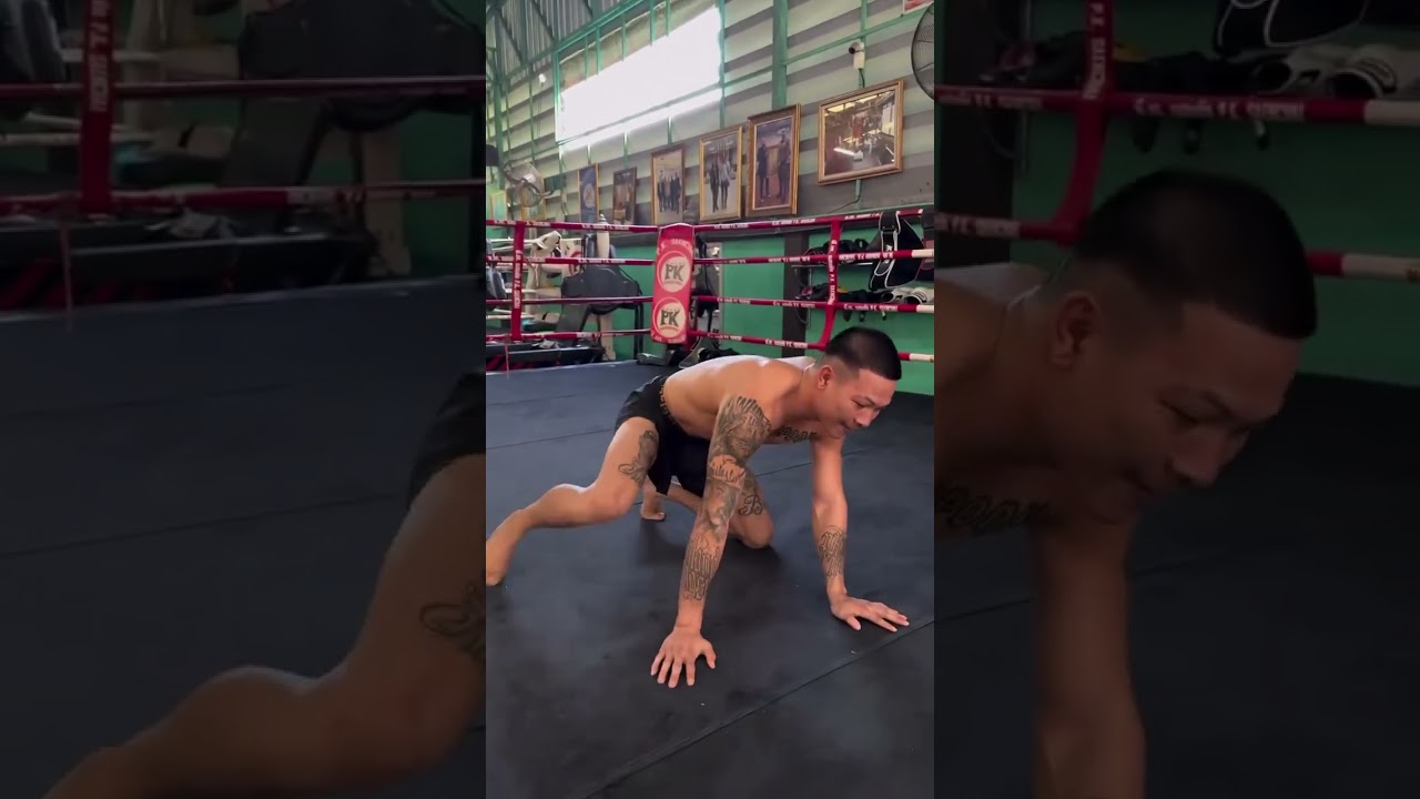 STIFF NECK  Thongpoon takes on Zhang Peimian later at ONE Friday Fights 137!