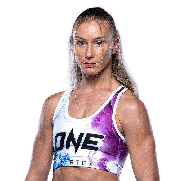 Zoe_Neuschwander hero 1200x1165