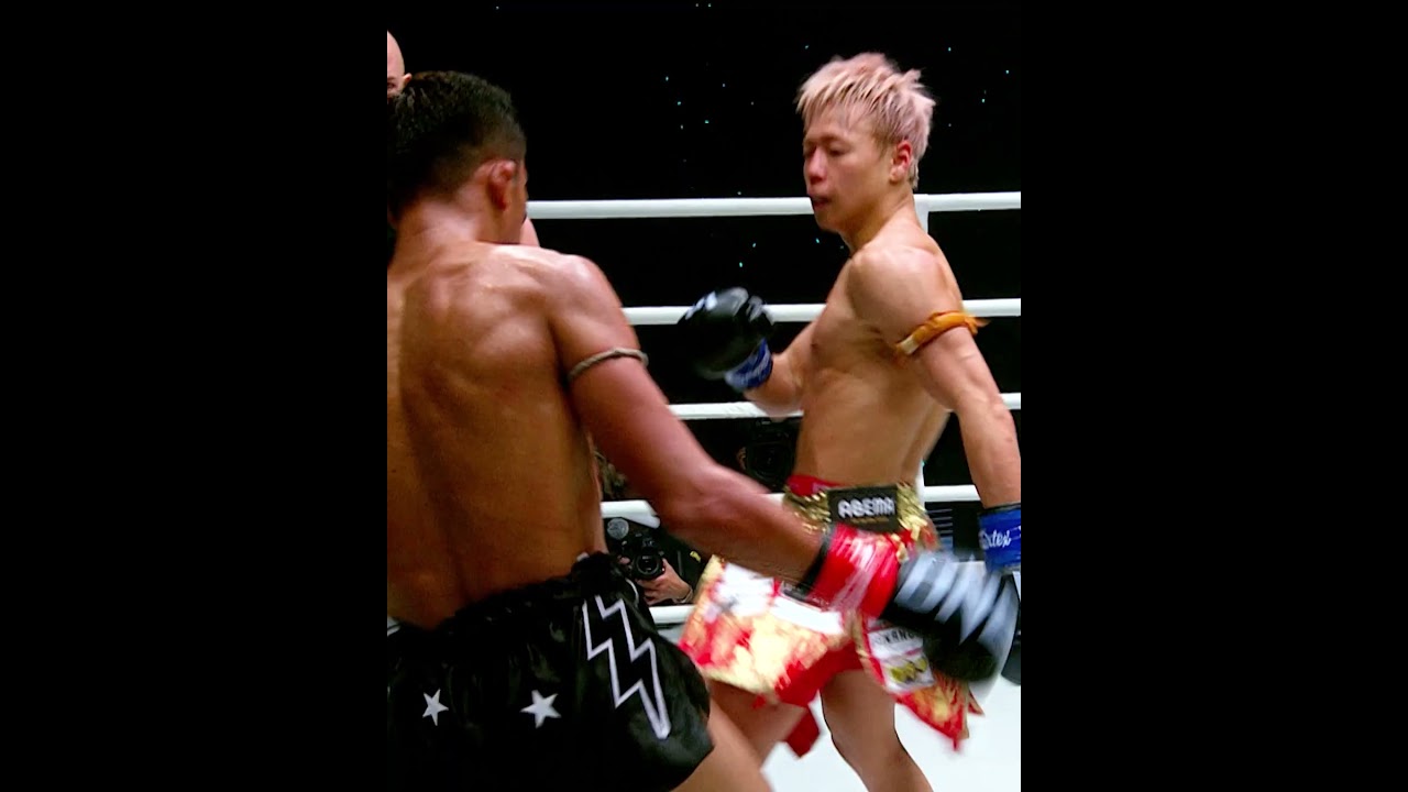 Devastating KICKS  Relive the striking showdown between Superlek and Takeru!