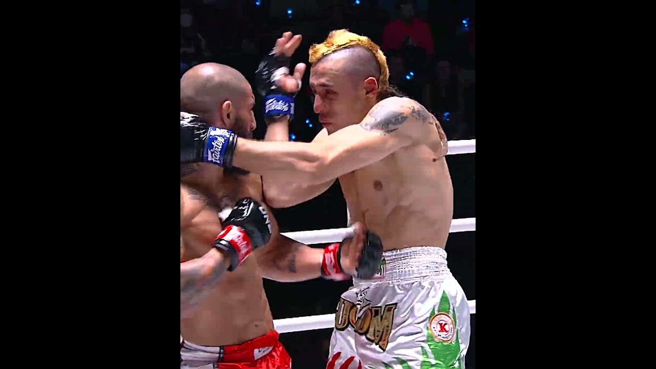 ELBOWS as DEADLY Relive when Antron Petrov delivered a gnarly elbow against Luca Lombardo!