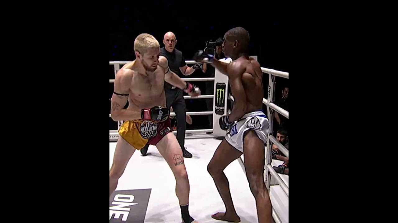 Relive Bampara Kouyate's iconic LAST SECOND KO against Luke Lessei! ⚡