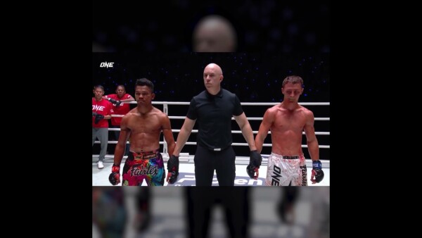 Still UNDEFEATED  Rustam Yunusov snaps Khunponnoi's six fight win streak by unanimous decision!