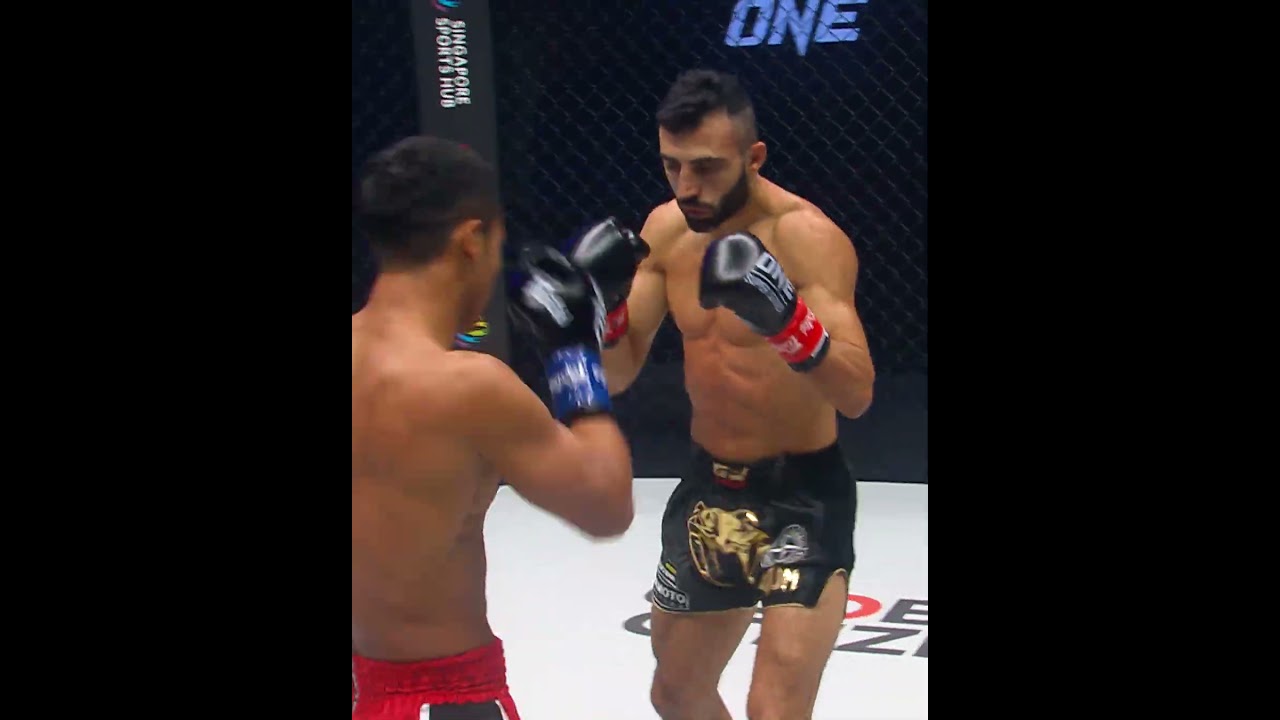 Straight to the HEAD  Witness Superbon's insane head kick KO of Giorgio Petrosyan!