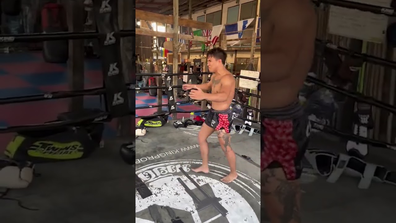 Supergirl's knees are on a DIFFERENT level