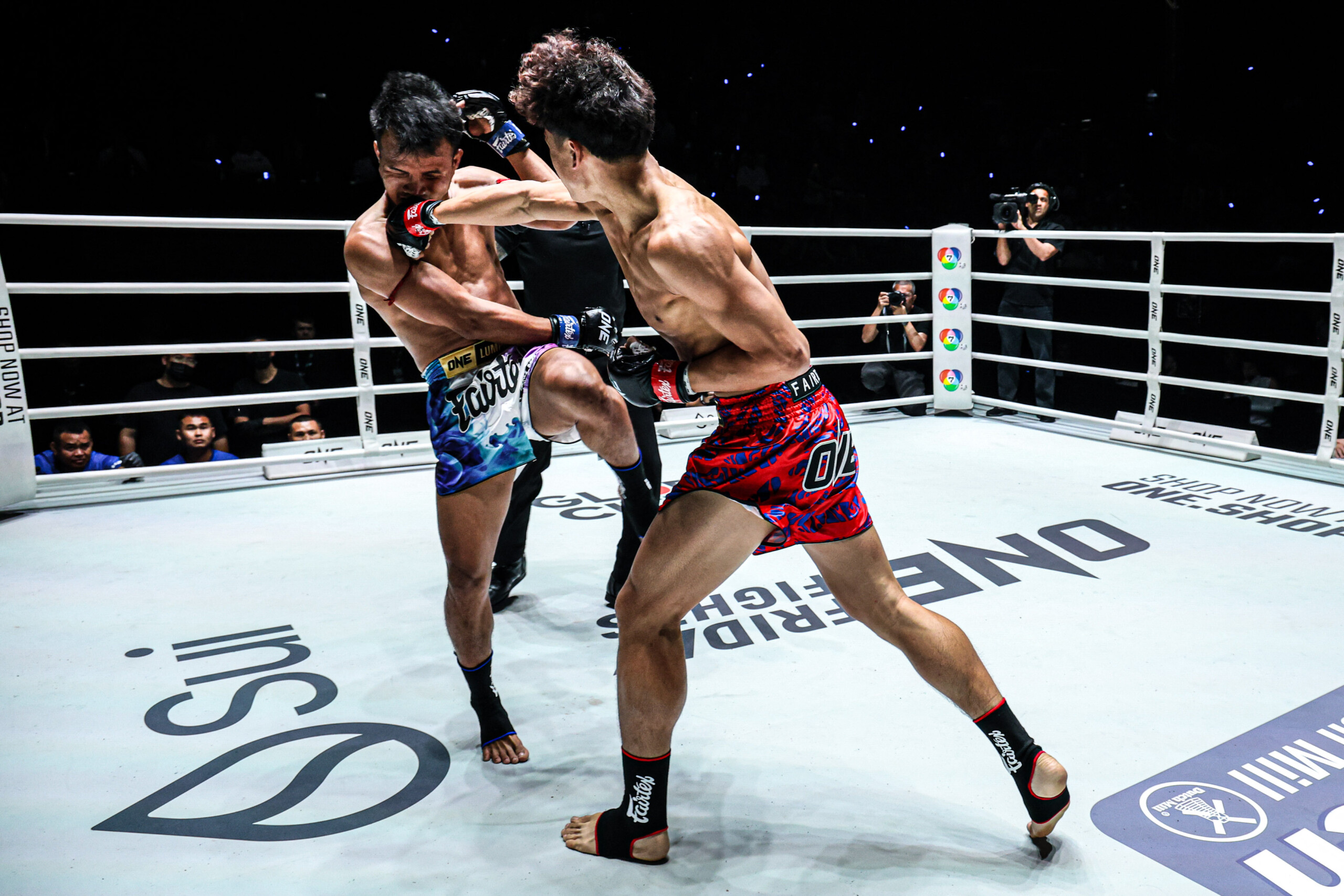 Detchawalit Silkmuaythai Saw Min Min ONE Friday Fights 141 7