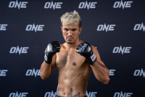 ONE Fight Night 41 Open Workout Sinsamut Klinmee 6
