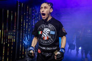 Anastasia Nikolakakos Victoria Souza ONE Fight Night 41 1