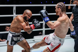 Ben Woolliss John Lineker ONE Fight Night 41 12