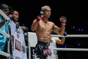 George Jarvis Sinsamut Klinmee ONE Fight Night 41 10