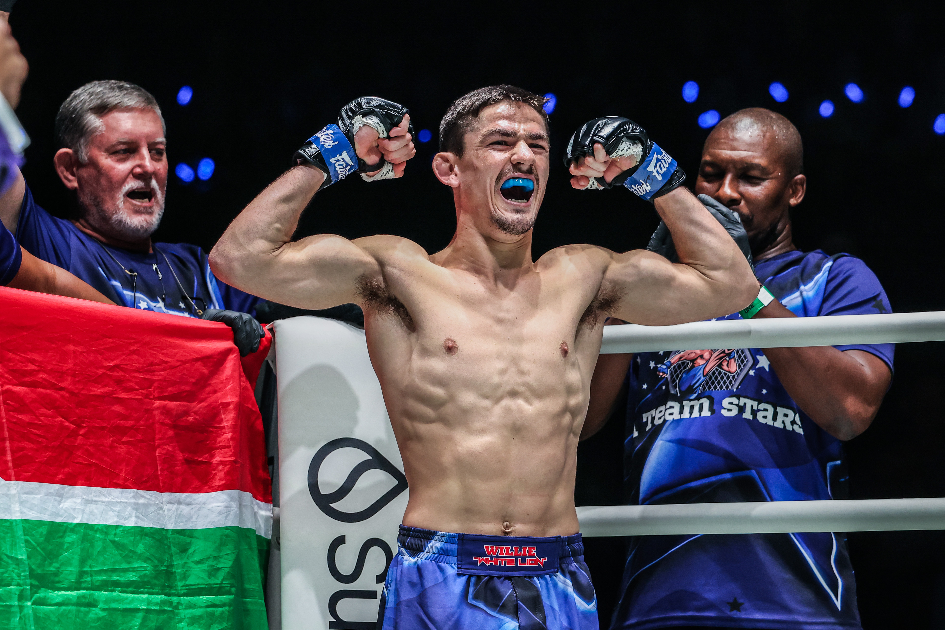 Willie van Rooyen Jeremy Miado ONE Fight Night 41 04.jpg