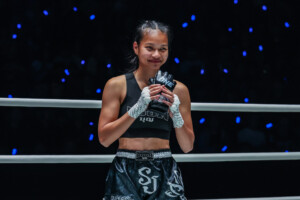 Yu Yau Pui Anna Jaroonsak ONE Fight Night 41 12