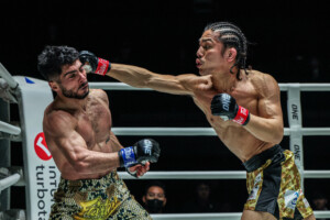 Hiroba Minowa Karen Ghazaryan ONE Fight Night 42 11