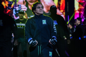 Itsuki Hirata Ritu Phogat ONE SAMURAI 1 1