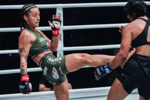 Itsuki Hirata Ritu Phogat ONE SAMURAI 1 12