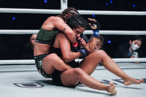 Itsuki Hirata Ritu Phogat ONE SAMURAI 1 15