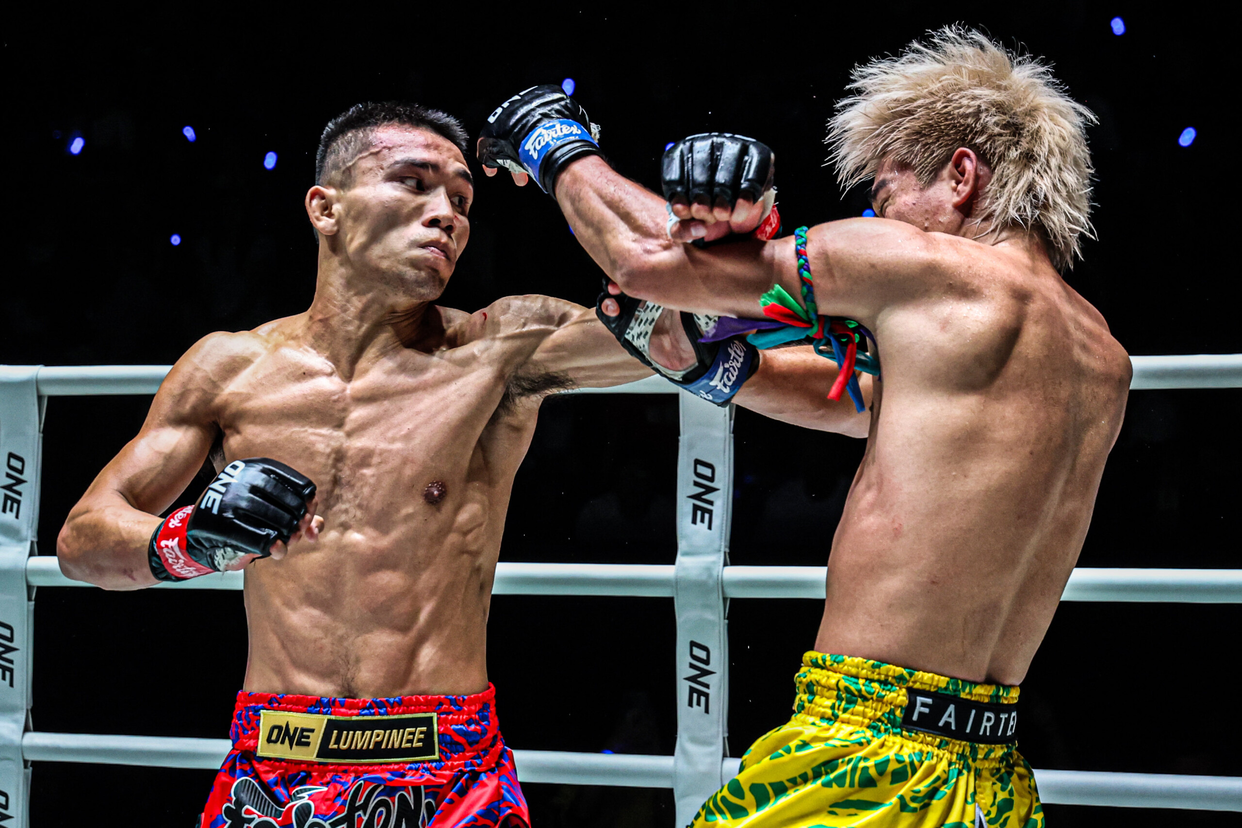 Petmuangsri Torfunfarm Chankrit Manop Gym ONE Friday Fights 151 3