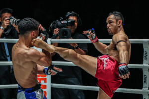 Sam A Gaiyanghadao Elmehdi El Jamari ONE Fight Night 42 5