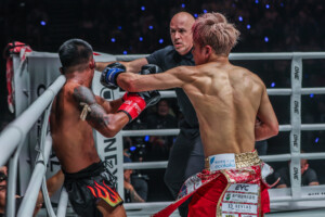 Takeru Segawa Rodtang Jitmuangnon ONE SAMURAI 1 25
