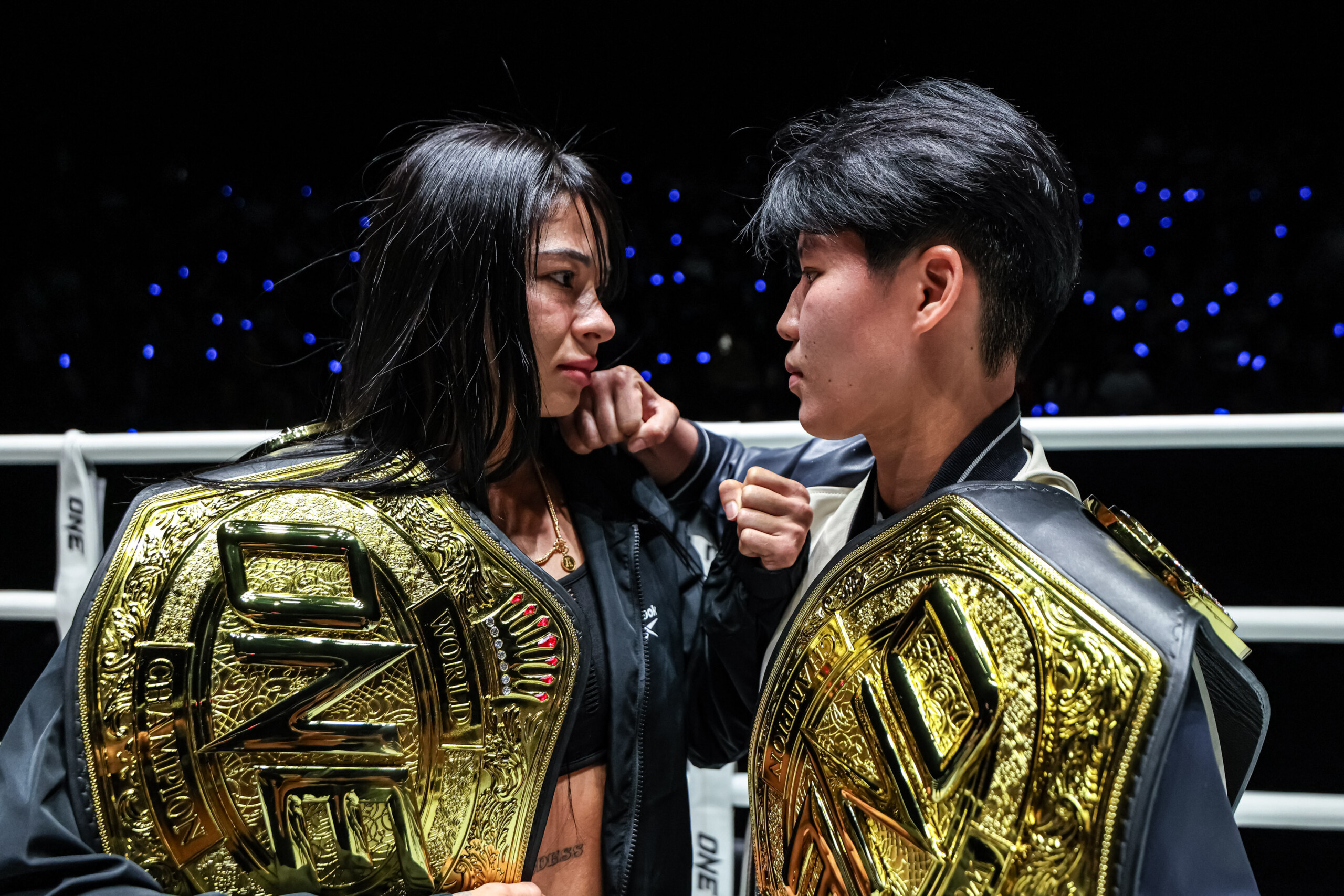 Allycia Hellen Rodrigues faces off against Phetjeeja