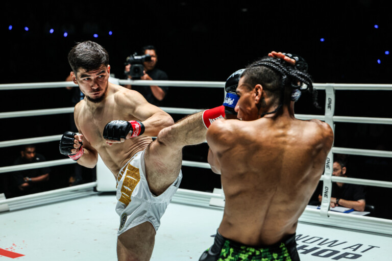 Aslamjon Ortikov kicks Jordan Estupinan in the head at ONE Fight Night 43