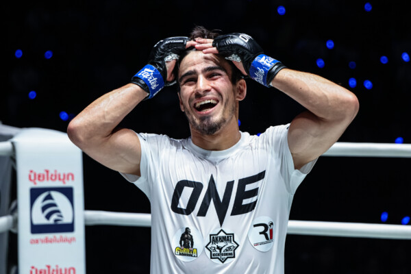 Elbrus Osmanov celebrates his contract-winning victory at ONE Friday Fights 152
