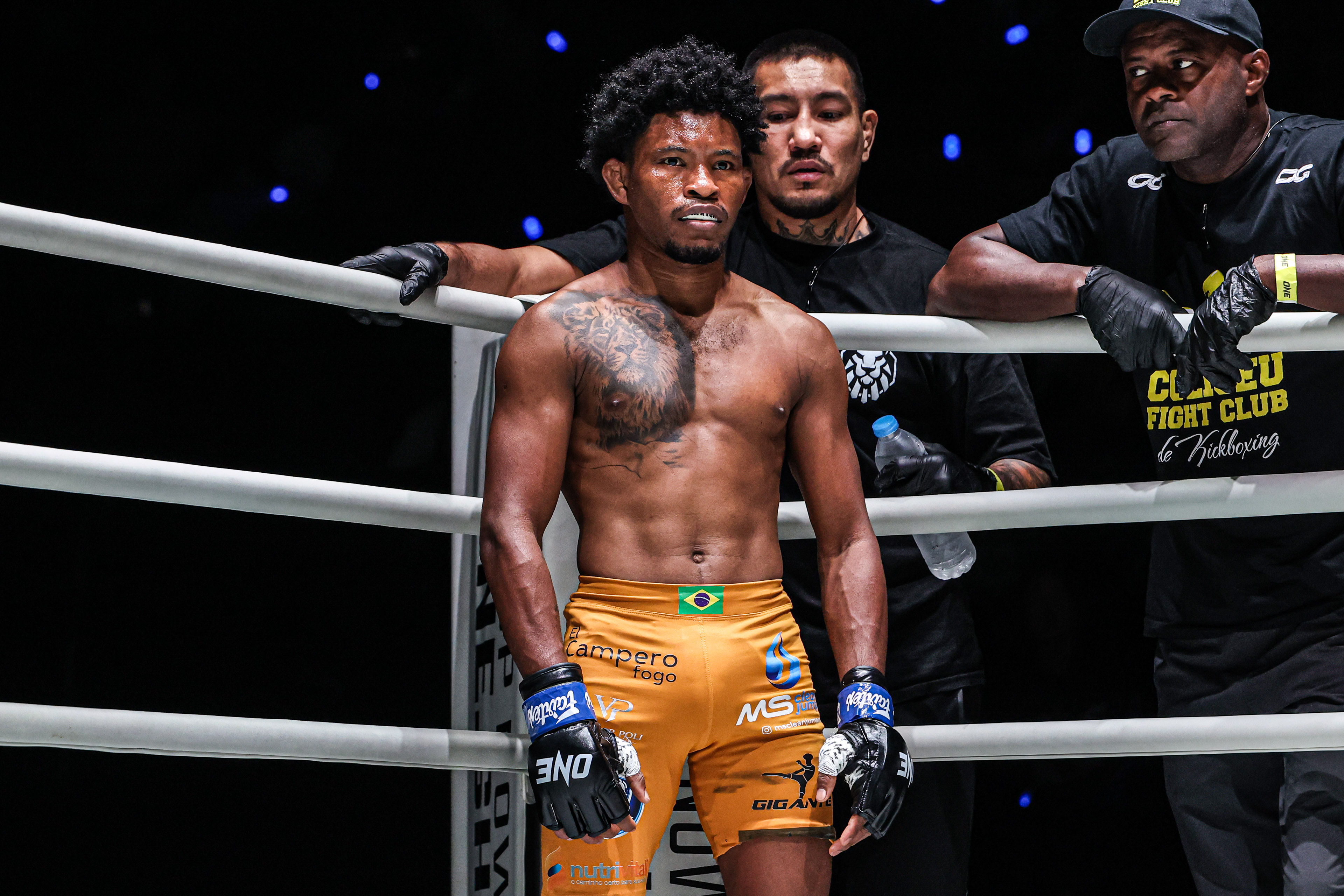 Fabio Henrique Yosuke Saruta ONE Fight Night 43 3.jpg