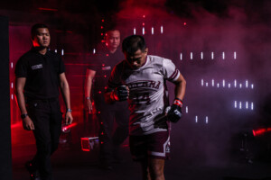 Lito Adiwang Eko Roni Saputra ONE Fight Night 43 3