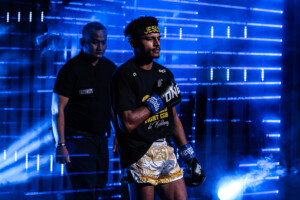 Luo Chao Denis Souza Jr. ONE Fight Night 43 1