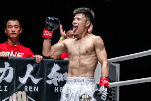 Luo Chao Denis Souza Jr. ONE Fight Night 43 4