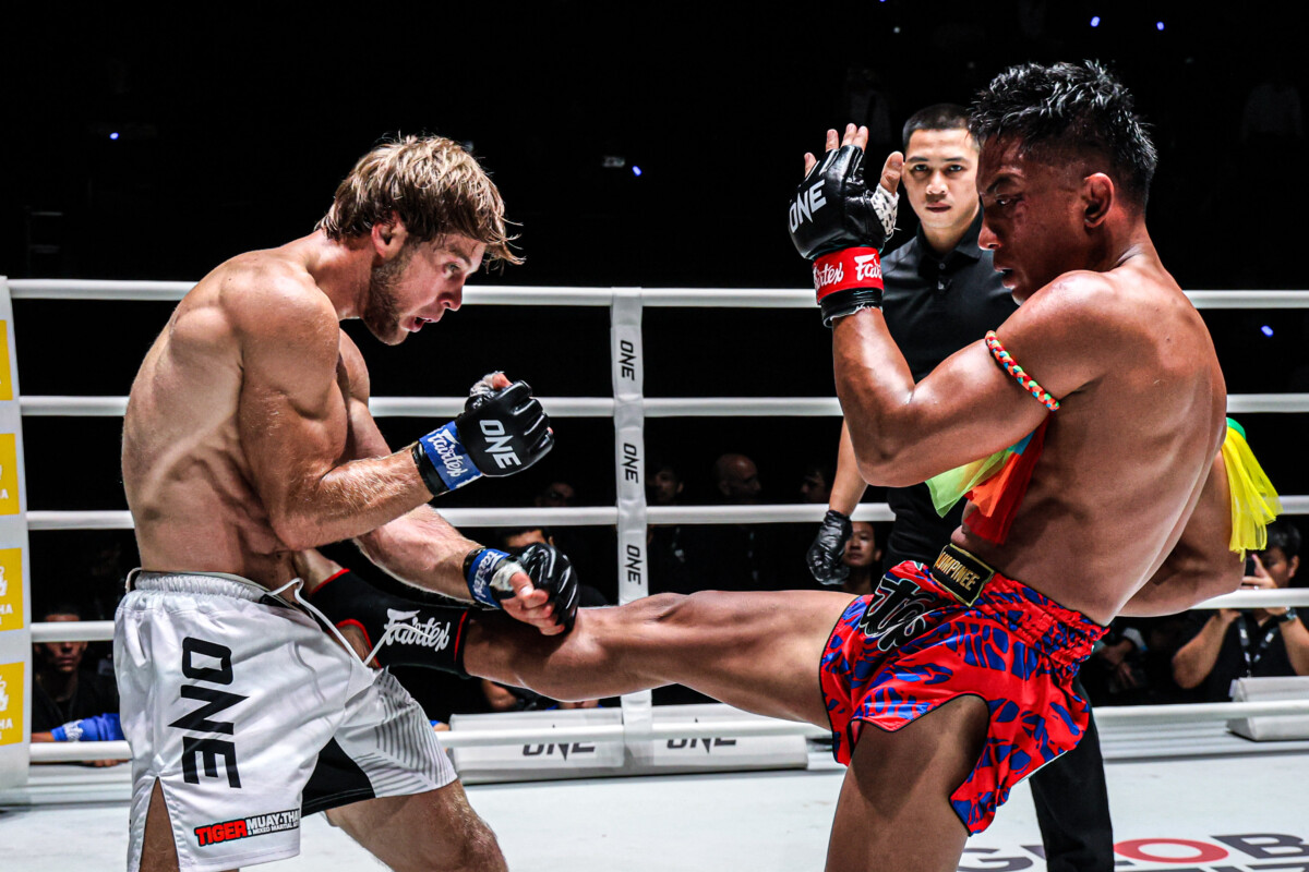 Mongkoldetlek Por Pim on Ruslan Tuktarov ONE Friday Fights 156 7