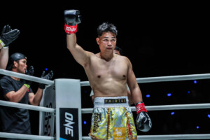 Petchtanong Petchfergus Ben Woolliss ONE Fight Night 43 15