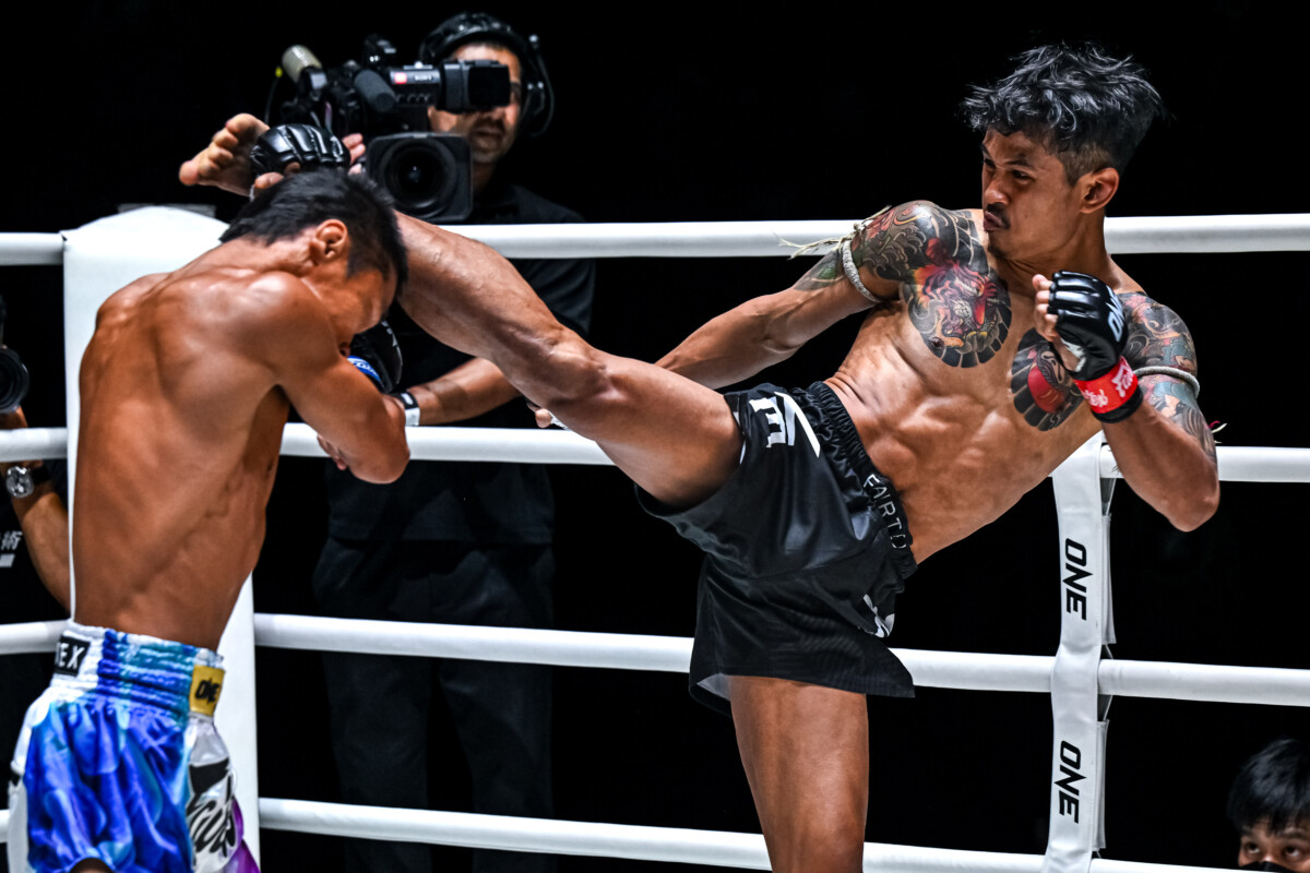 Rungnarai Kiatmoo9 Den Sitnayoktaweeptaphong ONE Friday Fights 154 9