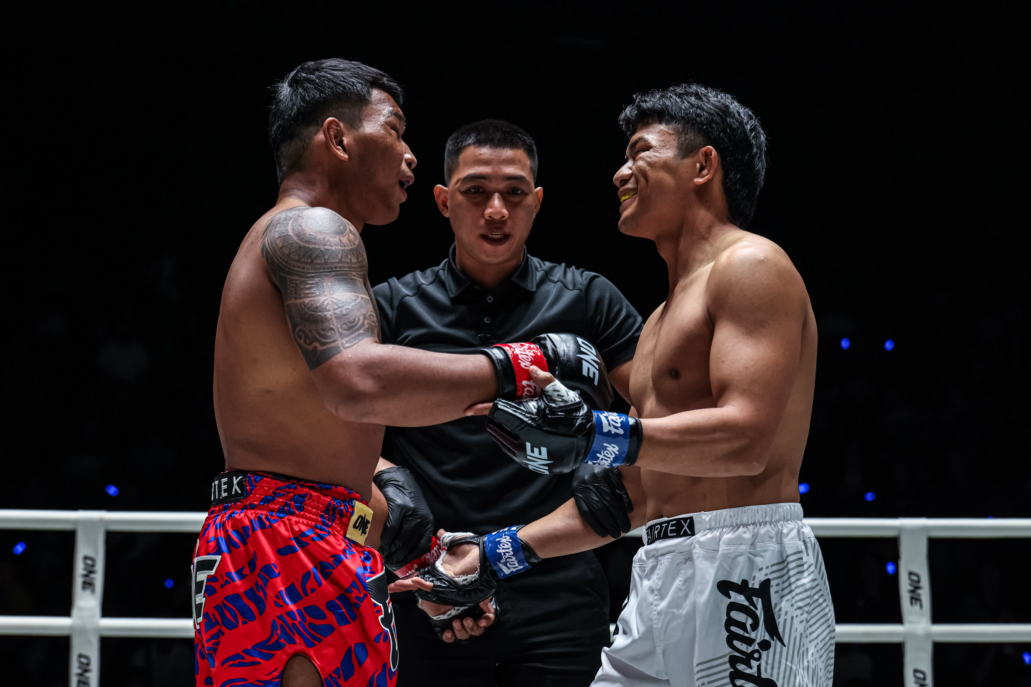 Samingdam NF Looksuan Yodphupa Petkiatpet ONE Friday Fights 154 6