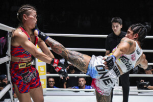 16 Stamp vs Cynthia Flores The Inner Circle 20 6