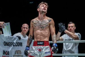 Charlie Guest Sam Fitzgerald ONE Fight Night 44 3