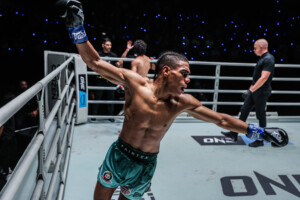 Johan Estupinan Akif Guluzada ONE Fight Night 44 13