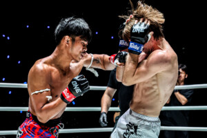 Kongchai Chanaidonmueang defeats Valerii Strungari via knockout at The Inner Circle1