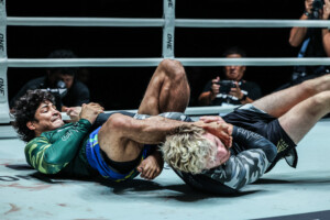 Owen Jones Fabricio Andrey ONE Fight Night 44 7