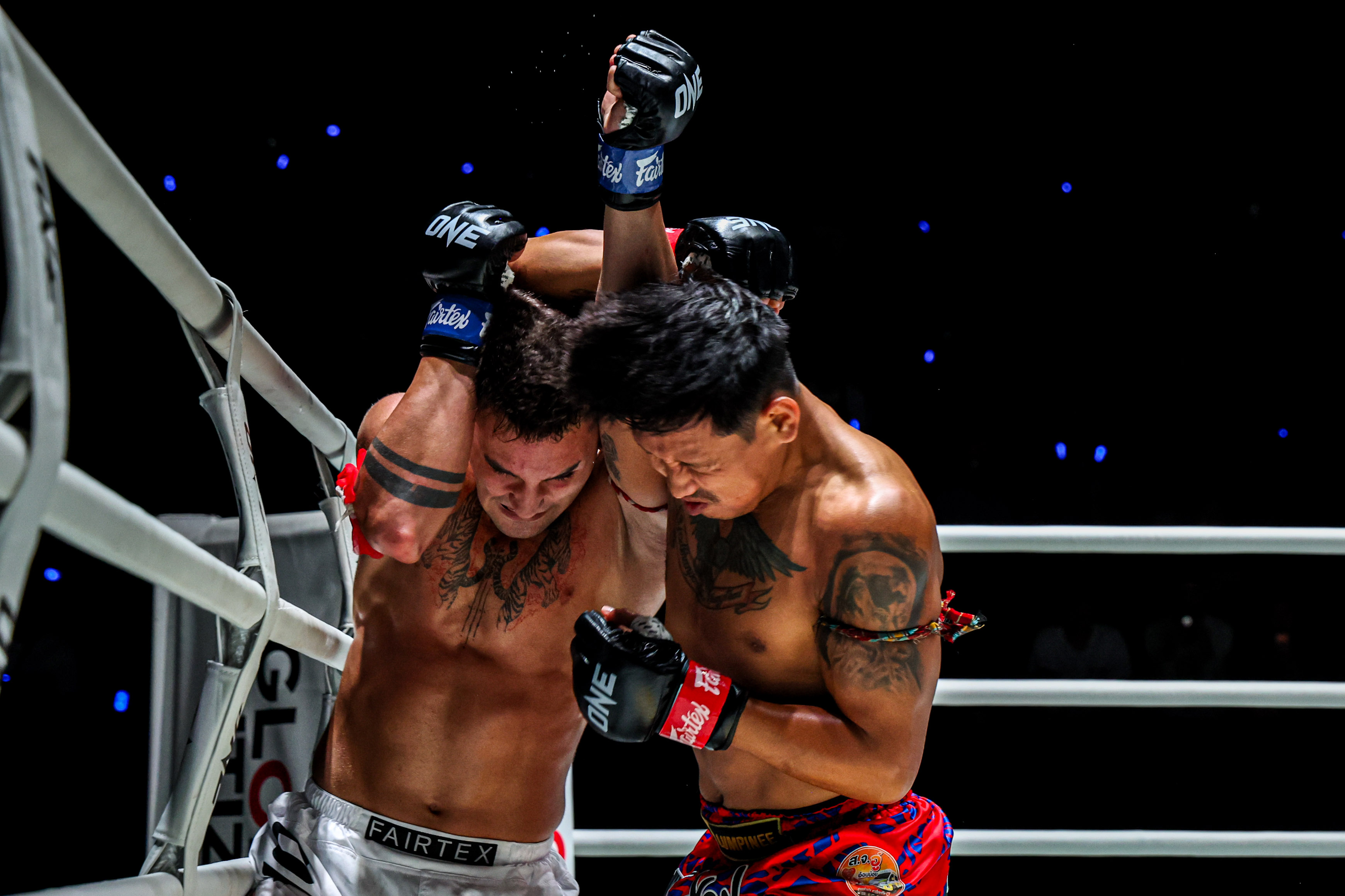 Yodkhunpon and Semih Sah Cindir in action at ONE Friday Fights 160.