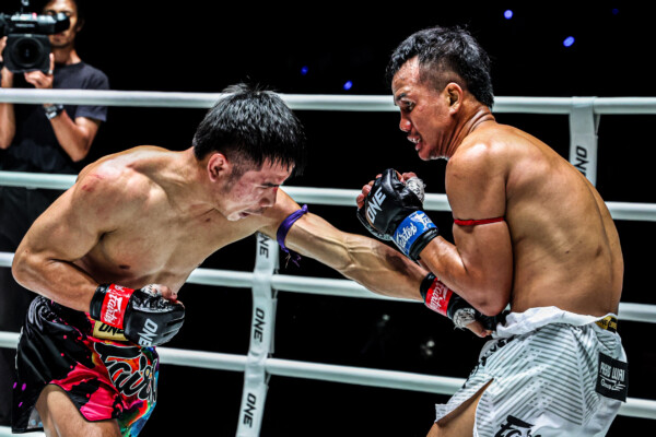 Yodlekpet “The Destroyer” Or Atchariya defeats Saw Min Min via unanimous decision