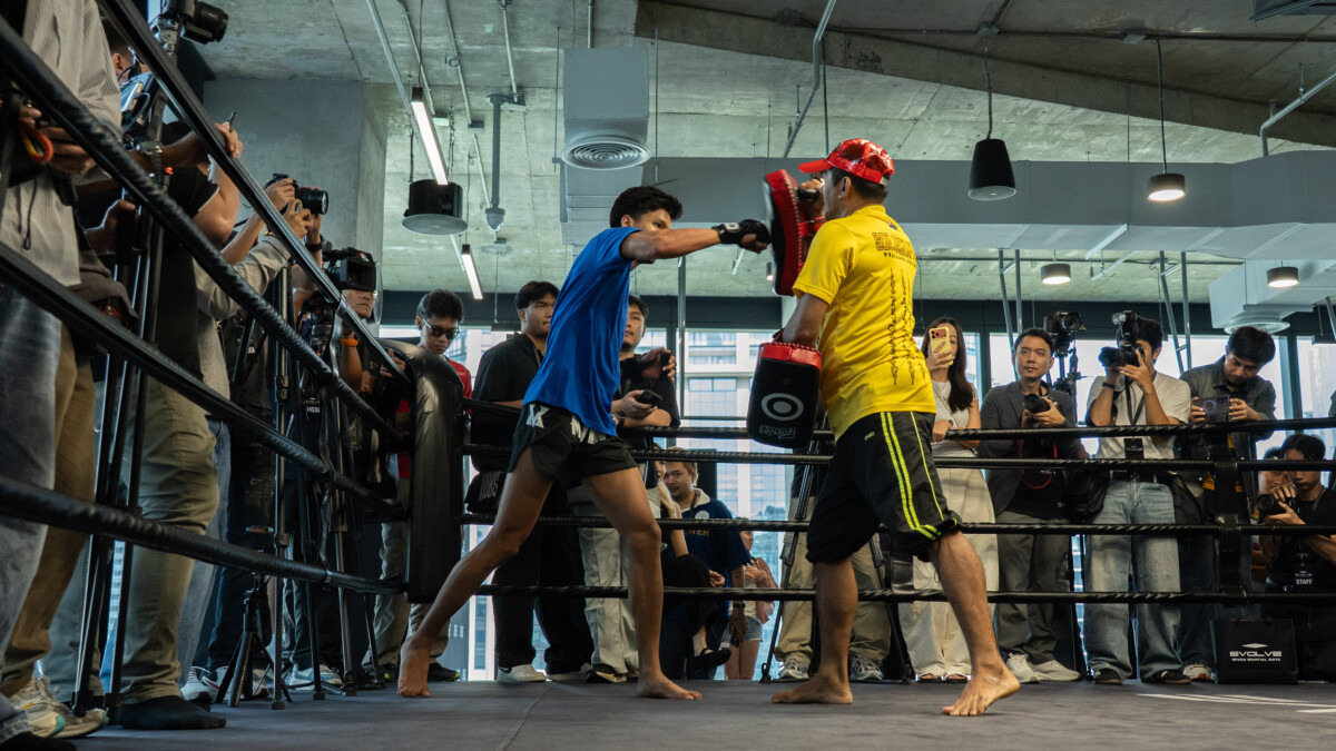 Aliff Sor Dechapan connects with a punch at The Inner Circle 23 open workout