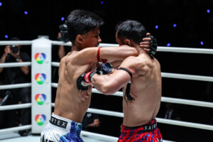 Aliff Sor Dechapan defeats Sam A Gaiyanghadao a5t The Inner Circle 23 on July 24