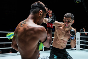 Dmitrii Kovtun Felipe Lobo ONE Fight Night 45 8