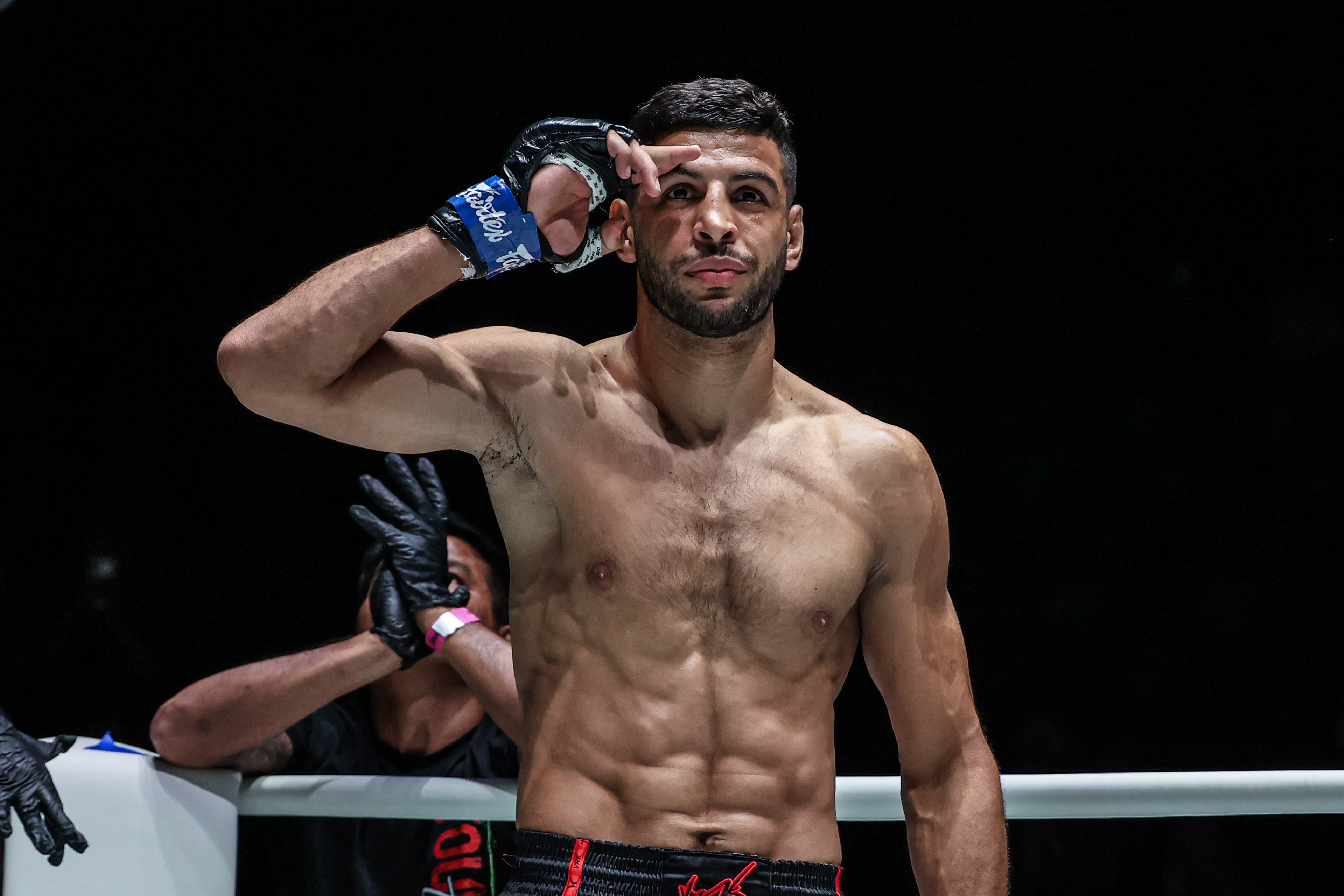 Luke Lessei Mohamed Younes Rabah ONE Fight Night 45 3.jpg