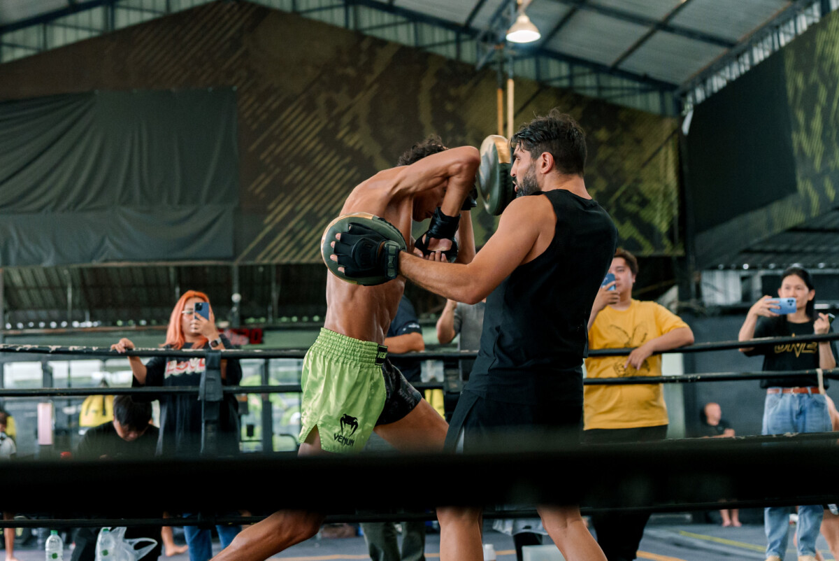 Nabil Anane lands a crushing elbow at The Inner Circle 25 Open Workout